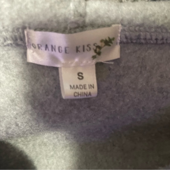 grey jacket - Picture 3 of 5